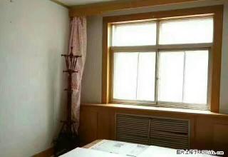 老卫校对面4楼61平二室一厅中装年付6500可半年付 - 朝阳28生活网 cy.28life.net